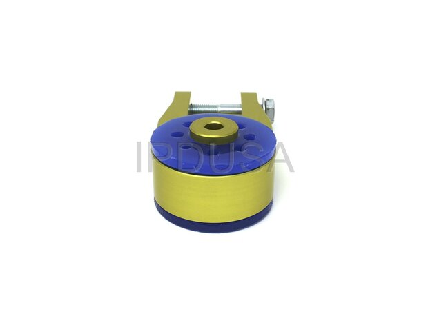 Zware aluminium (gefreesde) versnellingsbak reactiearm van IPD voor de Volvo P5 serie.